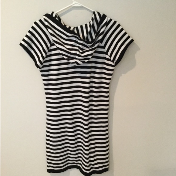 Black and white strip nautical dress - Picture 2 of 2